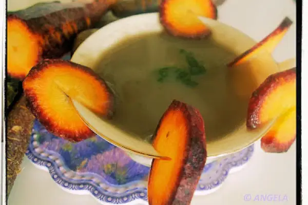 Zupa krem z fioletowej marchwi - Violet Carrot Creme Soup Recipe - Vellutata di carote viola