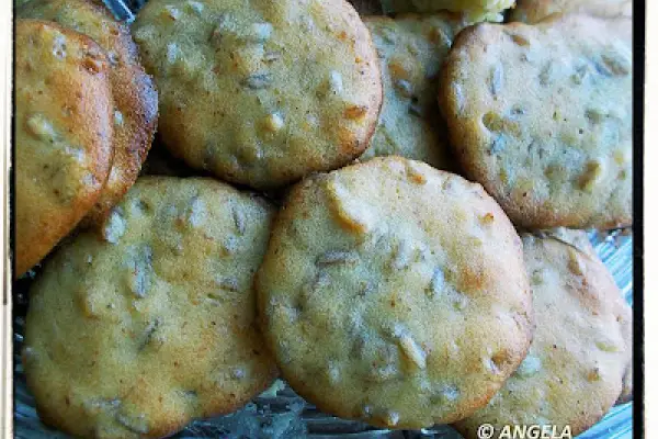 Waniliowe ciastka z kaszy orkiszowej - Vanilla Spelt Tea Cakes Recipe - Biscotti alla vaniglia con farro