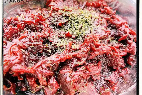 Buraczki czerwone w ziołach - Beetroot Salad Recipe - Rape rosse condite