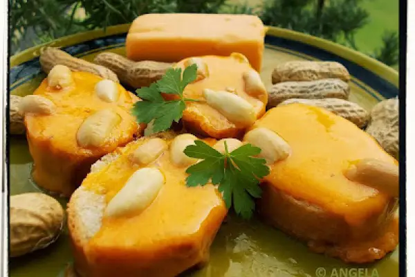 Kanapki z żółtym serem na gorąco - Red Cheddar Hot Sandwiches - Panini caldi al formaggio