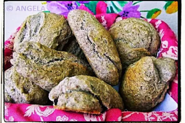 Bułeczki z mielonym siemieniem lnianym - Flax seed buns - Le pagnotte con i semi di lino macinati