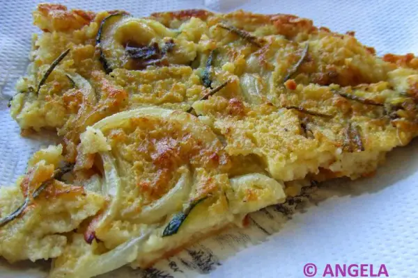 Cecina (Farinata) z sardelkami, cebulą i cukinią - Cecina (Farinata) with anchovies, onion and zucchini - Cecina con le alici, cipolla e zucchina