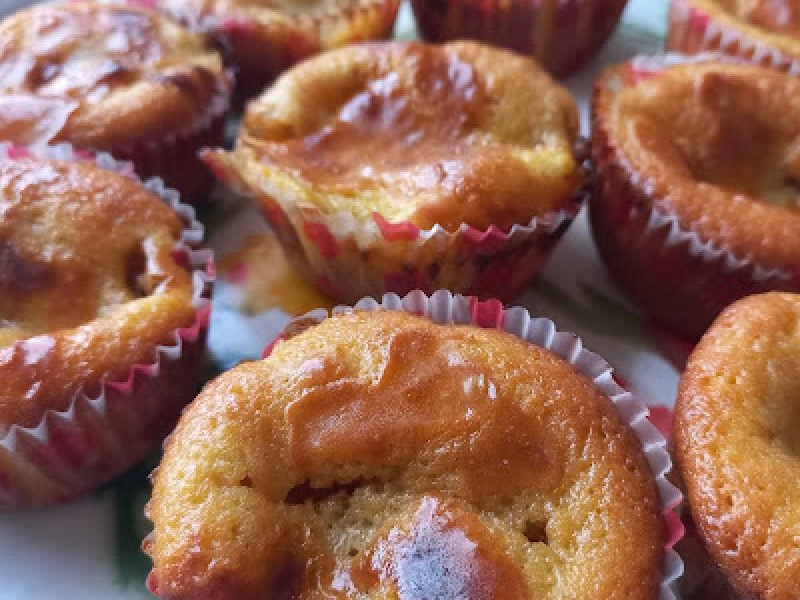 Babeczki dyniowe z konfiturą papierówkową - Pumpkin Tea Cakes With Apple Jam - I dolcetti alla zucca con ripieno di mele