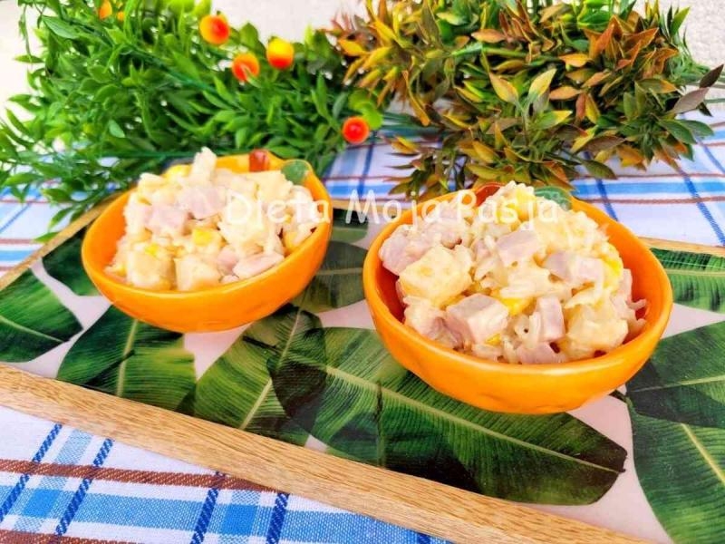 Szybka sałatka z ryżem i szynką