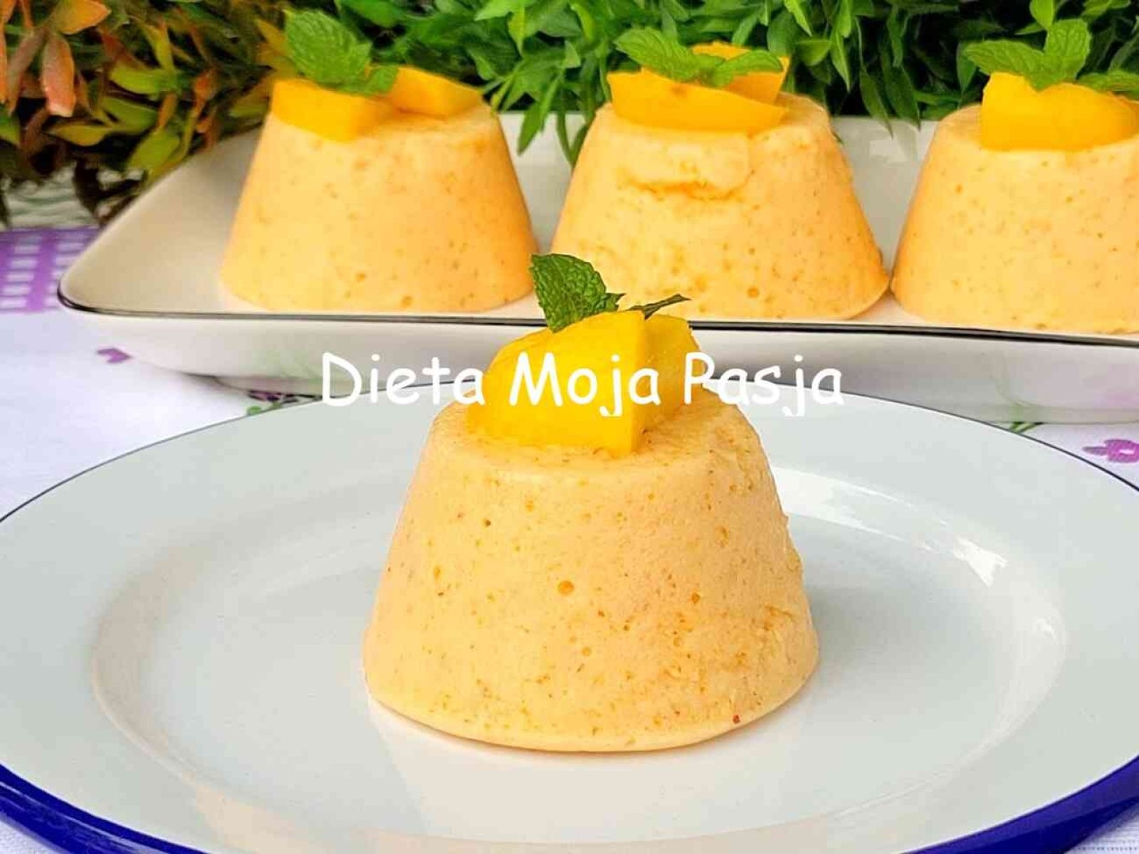 Zdrowe babeczki brzoskwiniowe bez mąki