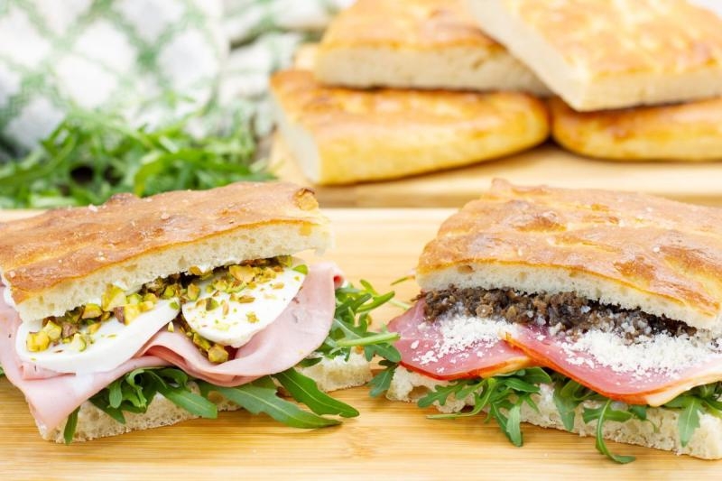 Schiacciata w dwóch odsłonach