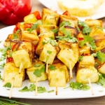 Szaszłyki z tofu,...