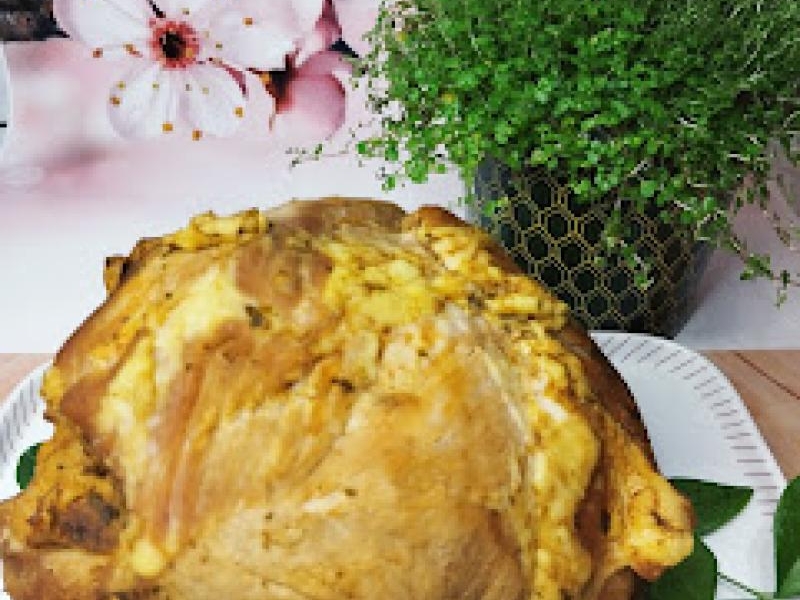 Szynka wieprzowa gotowana w przyprawach