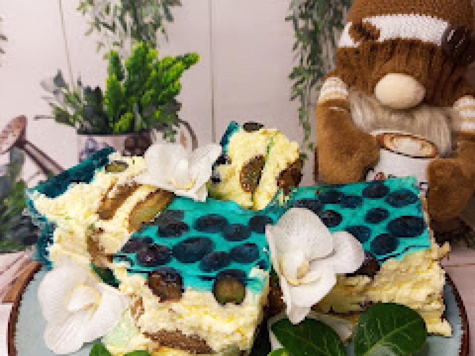 Sernik  GOTOWANY  z mleka, na zimno z galaretką