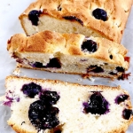 Babka z borówkami,...