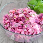 Sałatka jajeczna z...