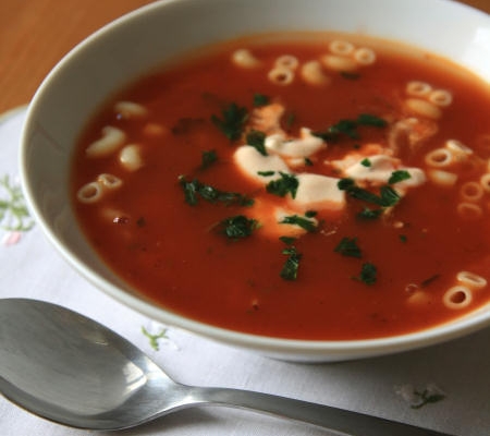 Prosta zupa pomidorowa