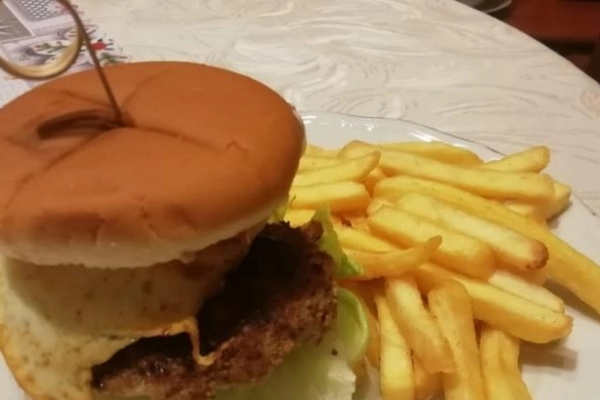 Domowy burger