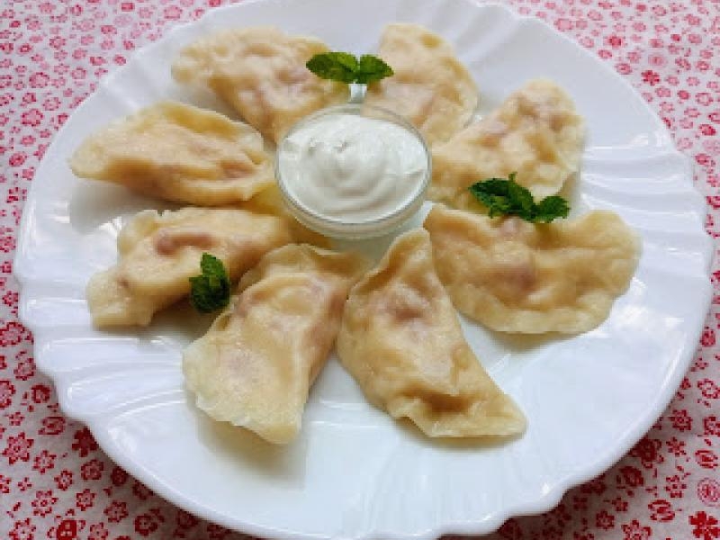 Pierogi z truskawkami i serem