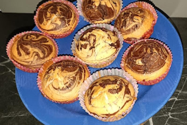 Muffinki marmurkowe kakaowo - waniliowe.