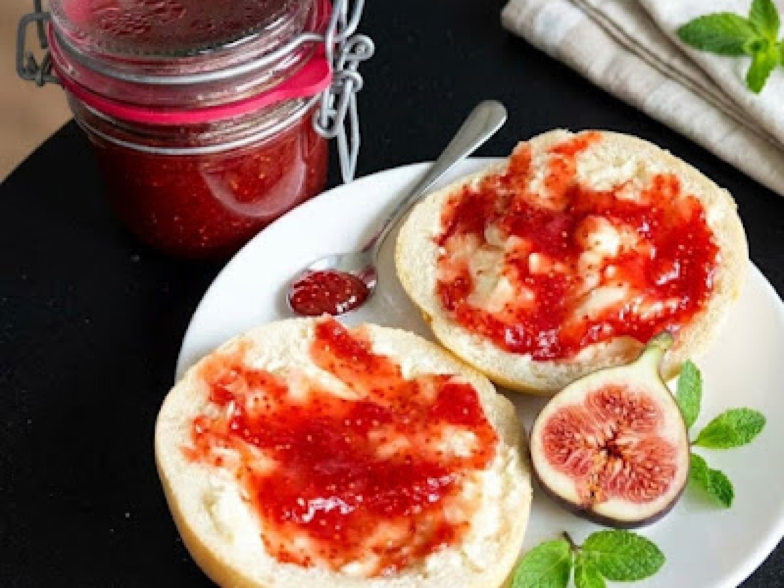 Dżem figowy – prosty przepis na domowy dżem z fig