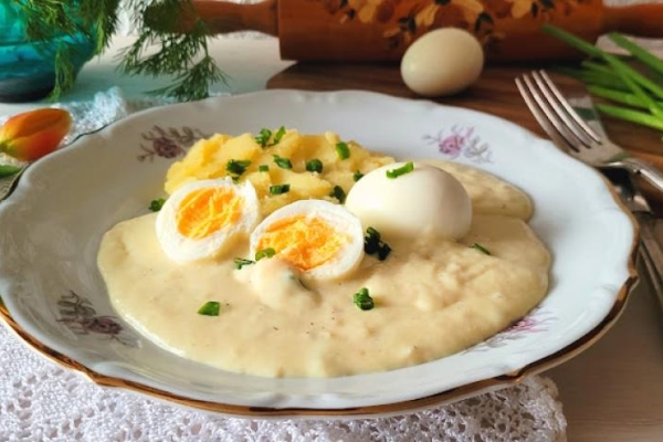 Jajka w sosie chrzanowym – postny obiad
