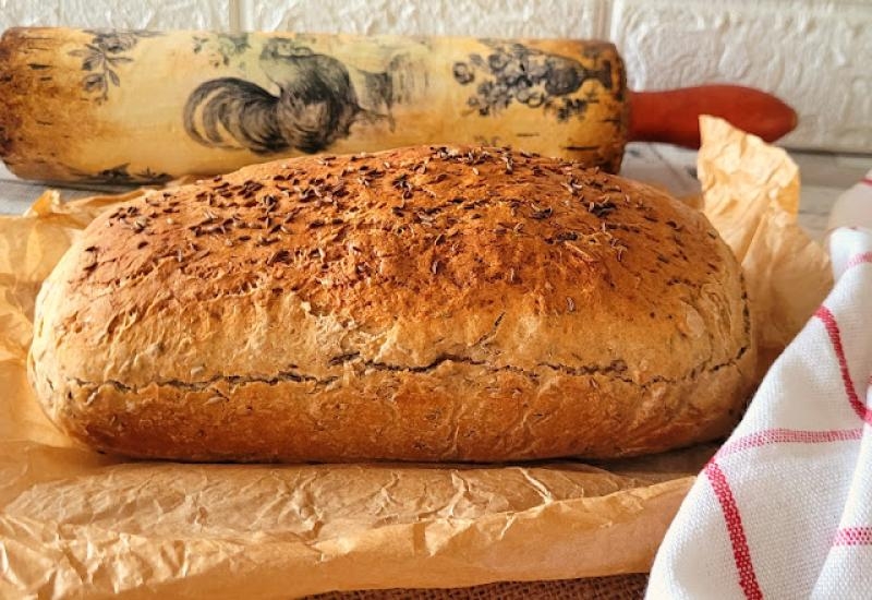 Chleb pszenno -żytni z kminkiem
