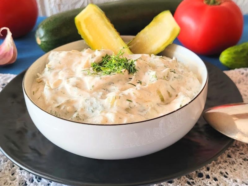 Sos tzatziki po polsku