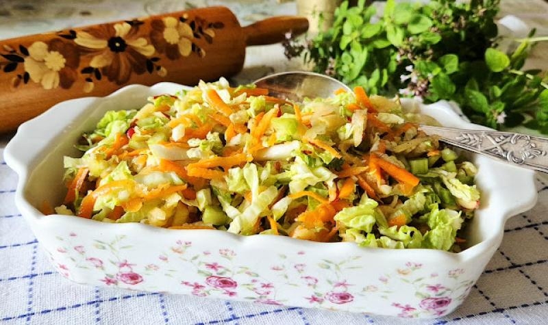 Surówka z kapusty pekińskiej