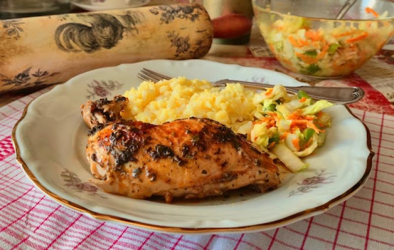 Kurczak pieczony w marynacie keczupowej