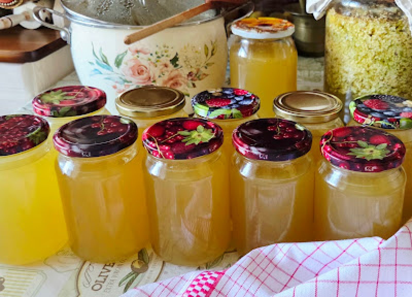 Syrop z kwiatów hyćki-czarnego bzu