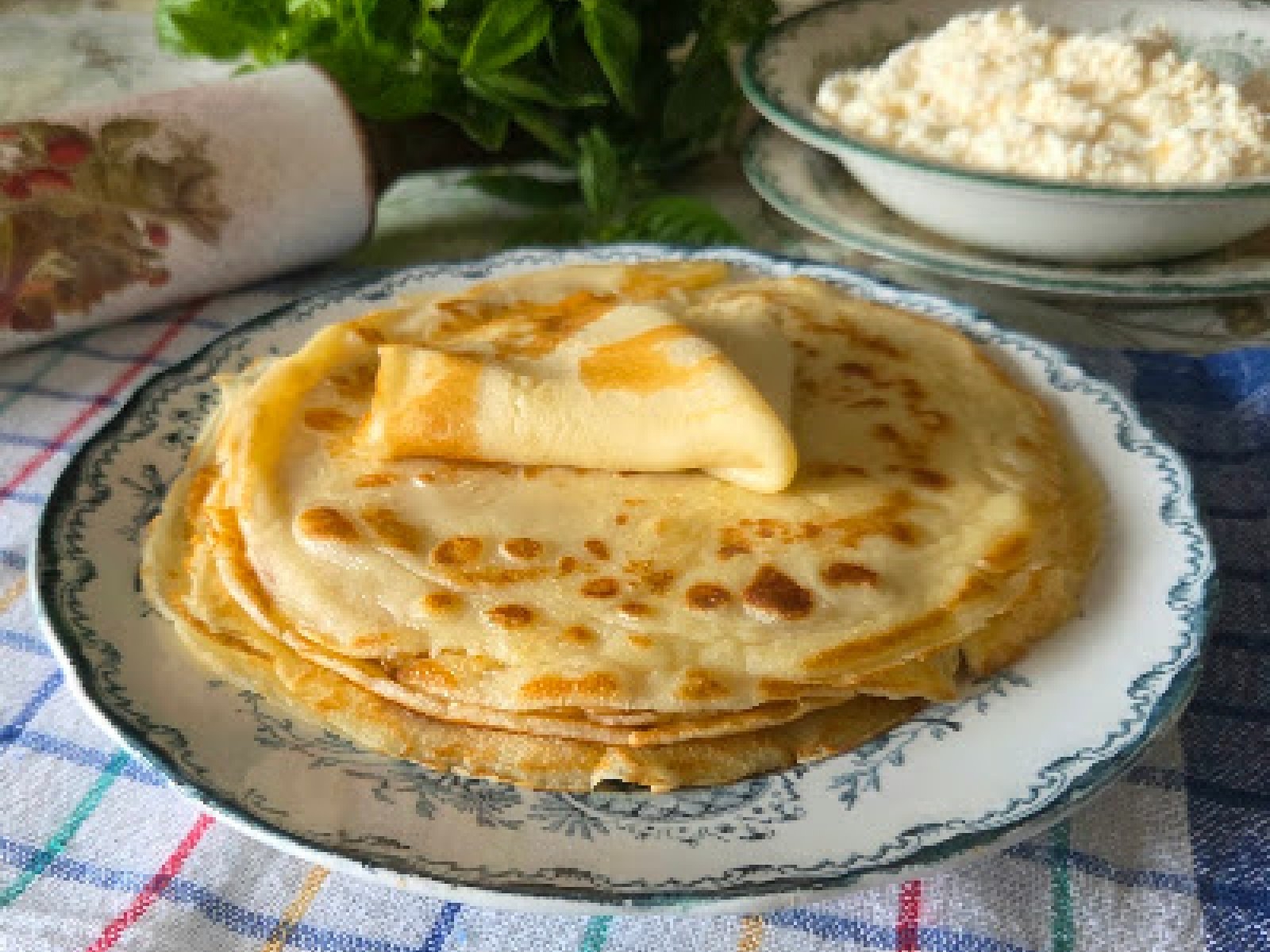 Naleśniki na żółtkach – delikatne, puszyste i aksamitne