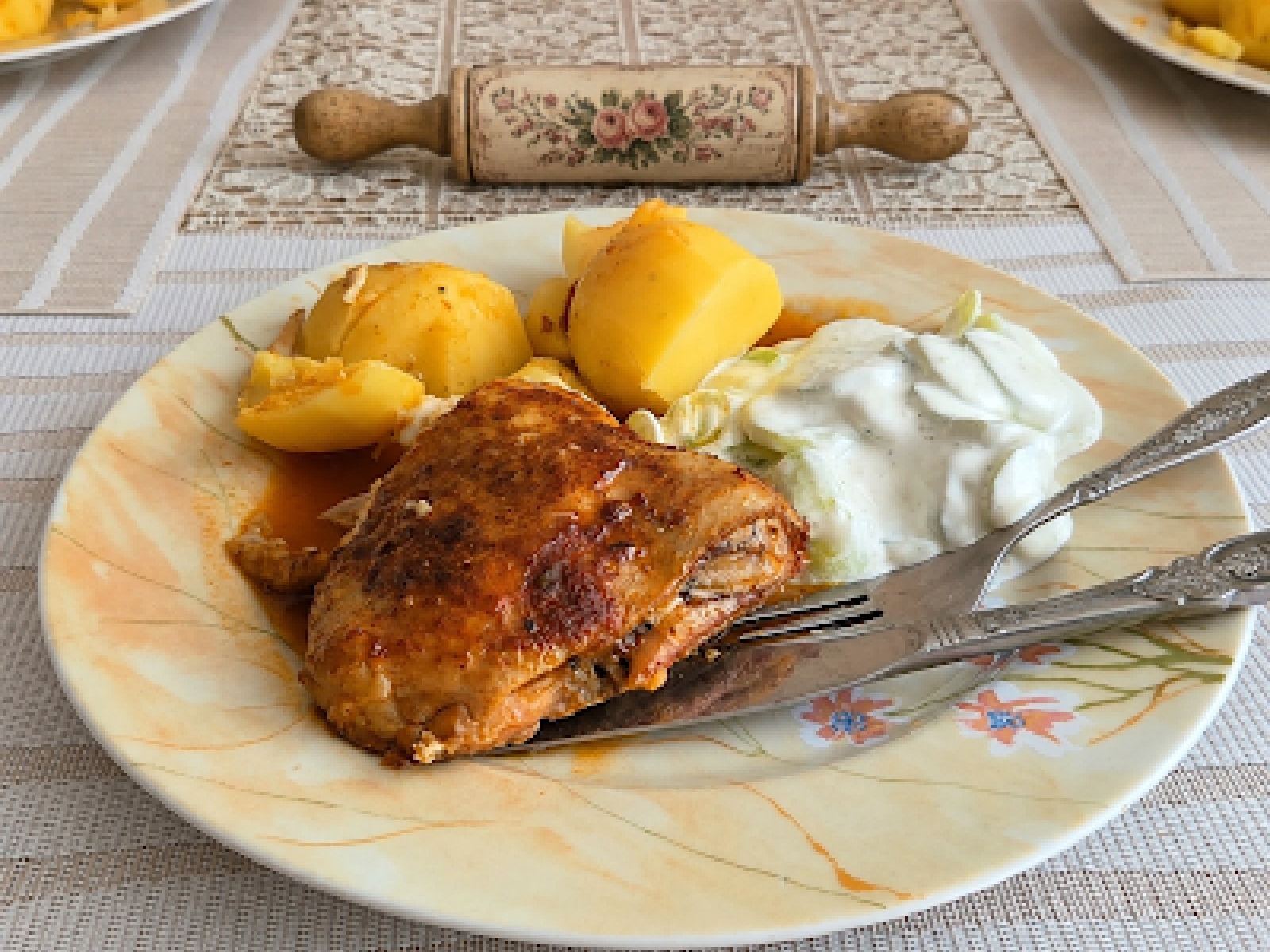 Nóżki z kurczaka duszone w paprykowej paście