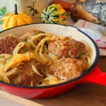 Mielone steki z cebulą