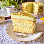 Tort waniliowy z kremem...