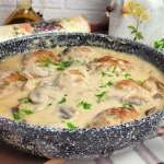 Kotlety mielone w sosie...