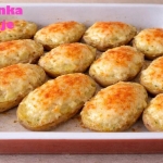 Ziemniaki łódeczki z...