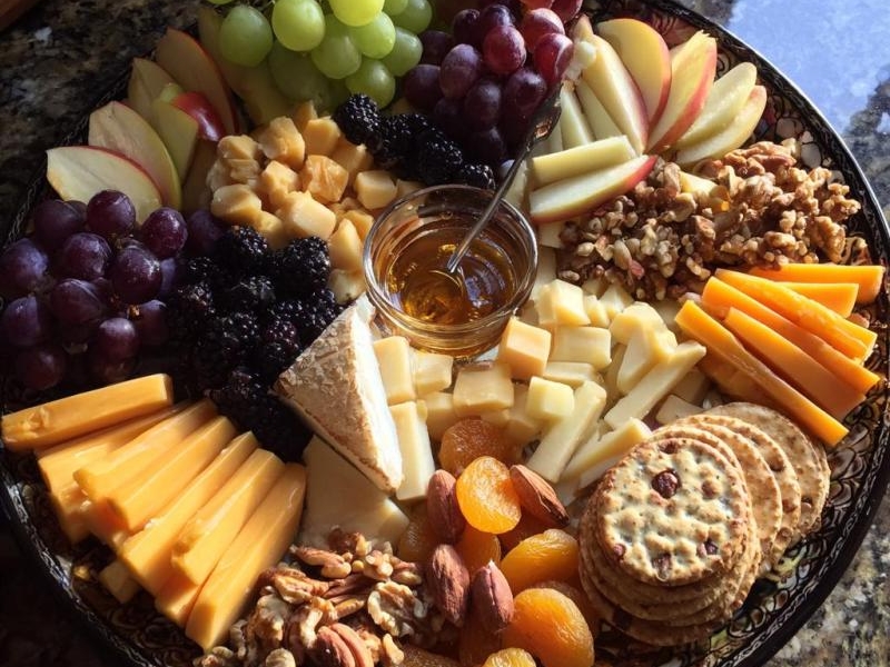 Cheese Board Thanksgiving: 7 Reasons to Impress Guests