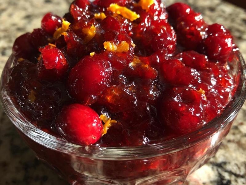 Homemade cranberry sauce Thanksgiving that will wow your guests