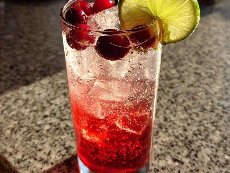 Tequila Thanksgiving Cocktail: 5 Festive Sips to Enjoy