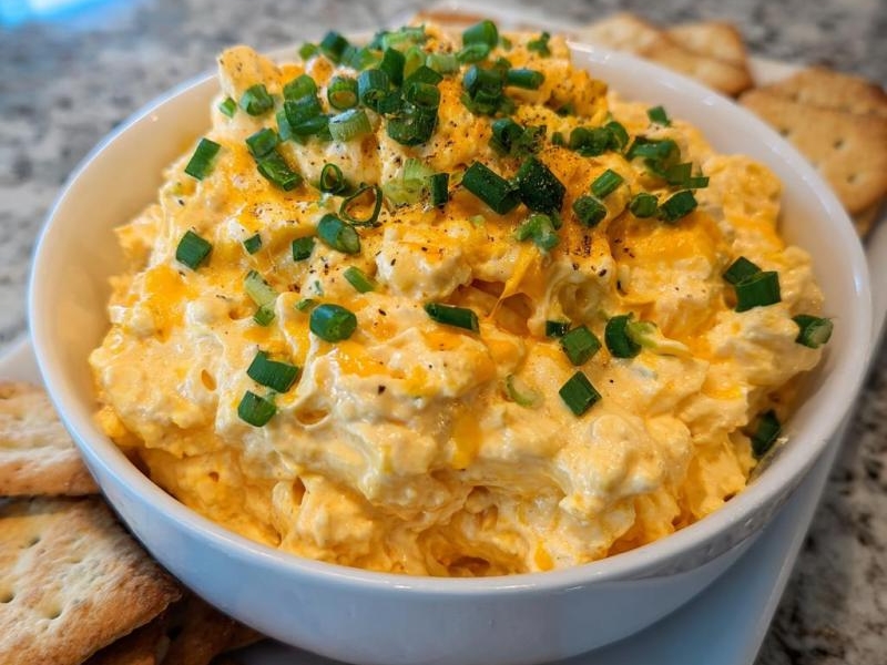 Thanksgiving Appetizer Recipes: 5 Creamy Spreads to Love