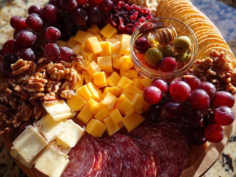 Thanksgiving Boards Food: 7 Tips for an Unforgettable Feast