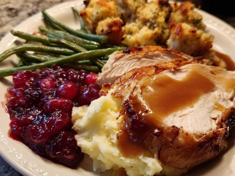 Thanksgiving Food Illustration: 5 Tips for Stunning Feasts