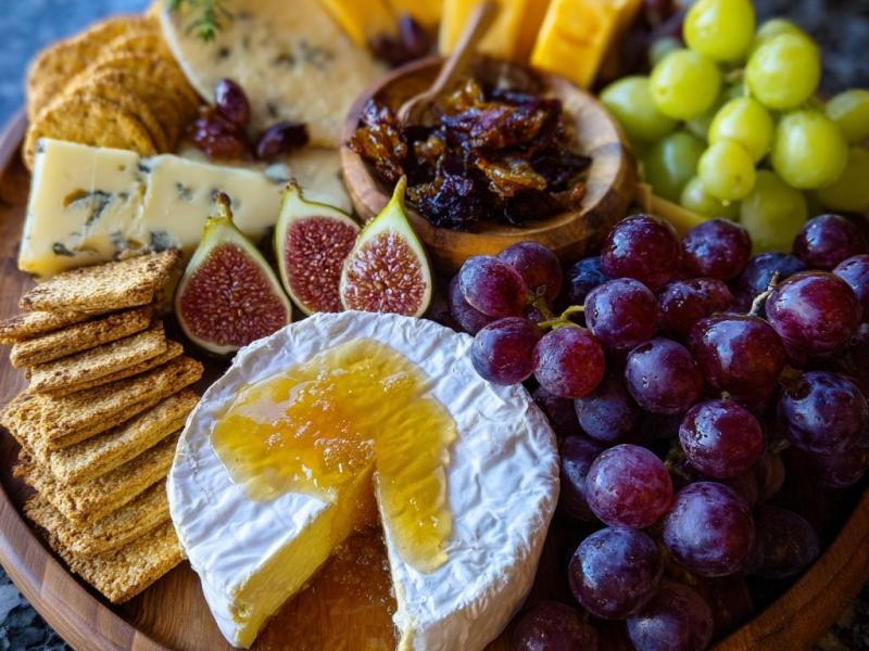 Christmas Cheese Board: 7 Steps to Festive Perfection