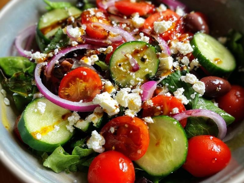 New Years Salad: 7 Fresh Ingredients for a Vibrant Start