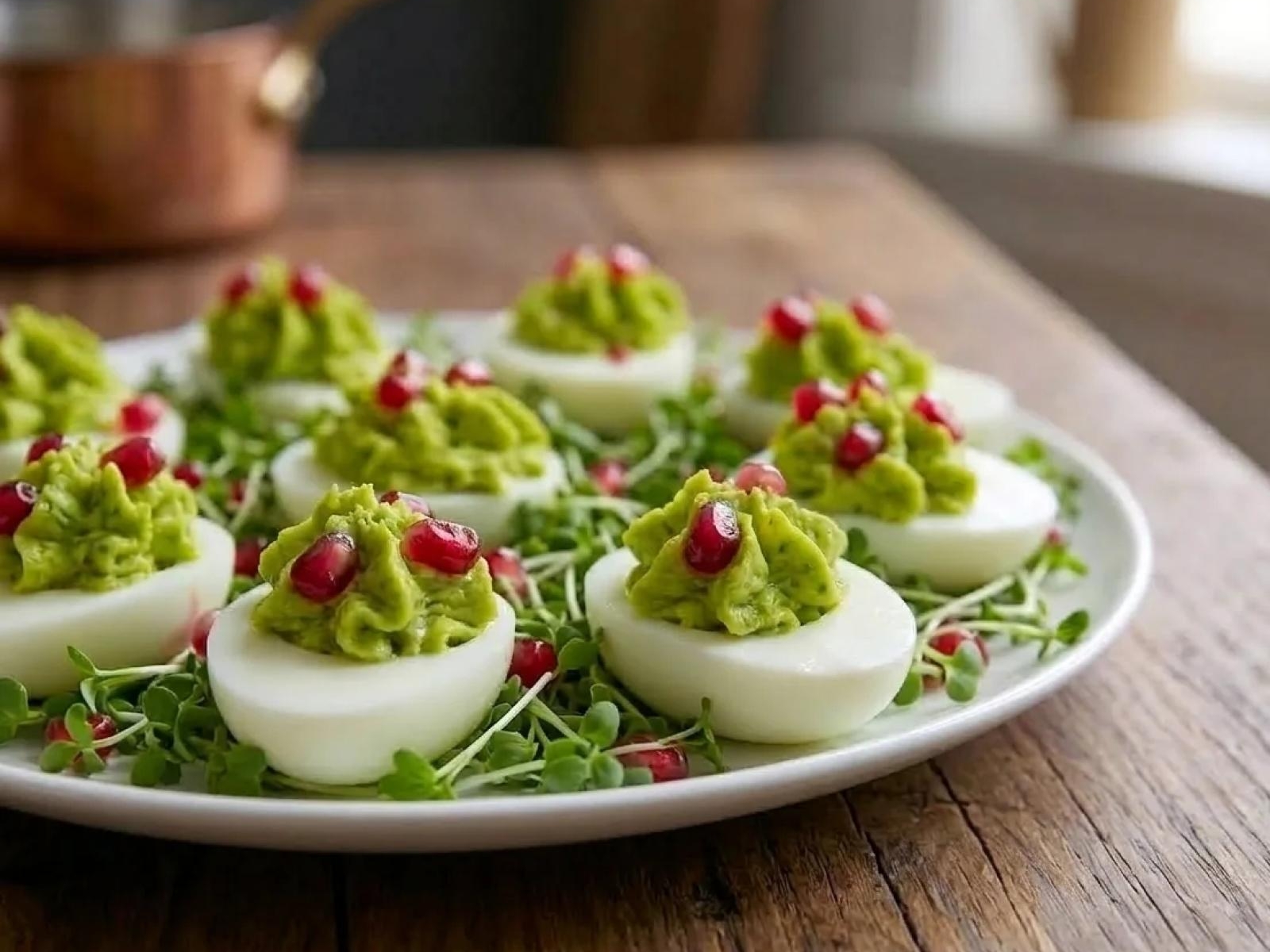 Jajka faszerowane awokado