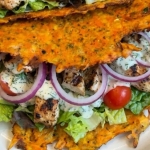 Keto wrap z marchewki i...