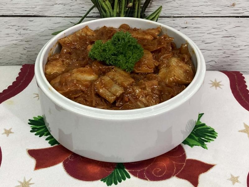 Śledzie w sosie pomidorowym z miodem