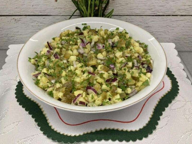 Sałatka wigilijna do ryby