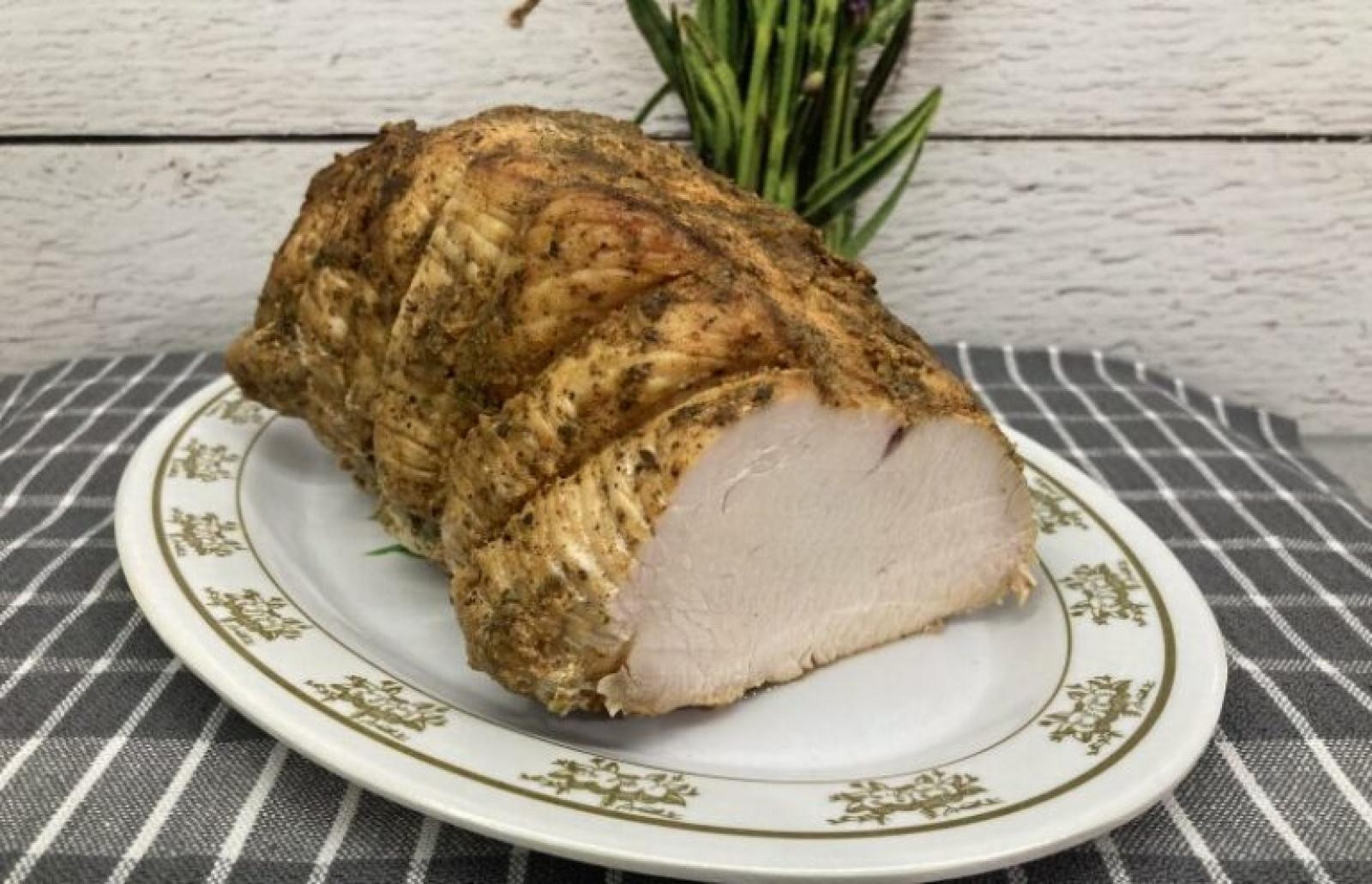 Pieczona pierś indycza na kanapki