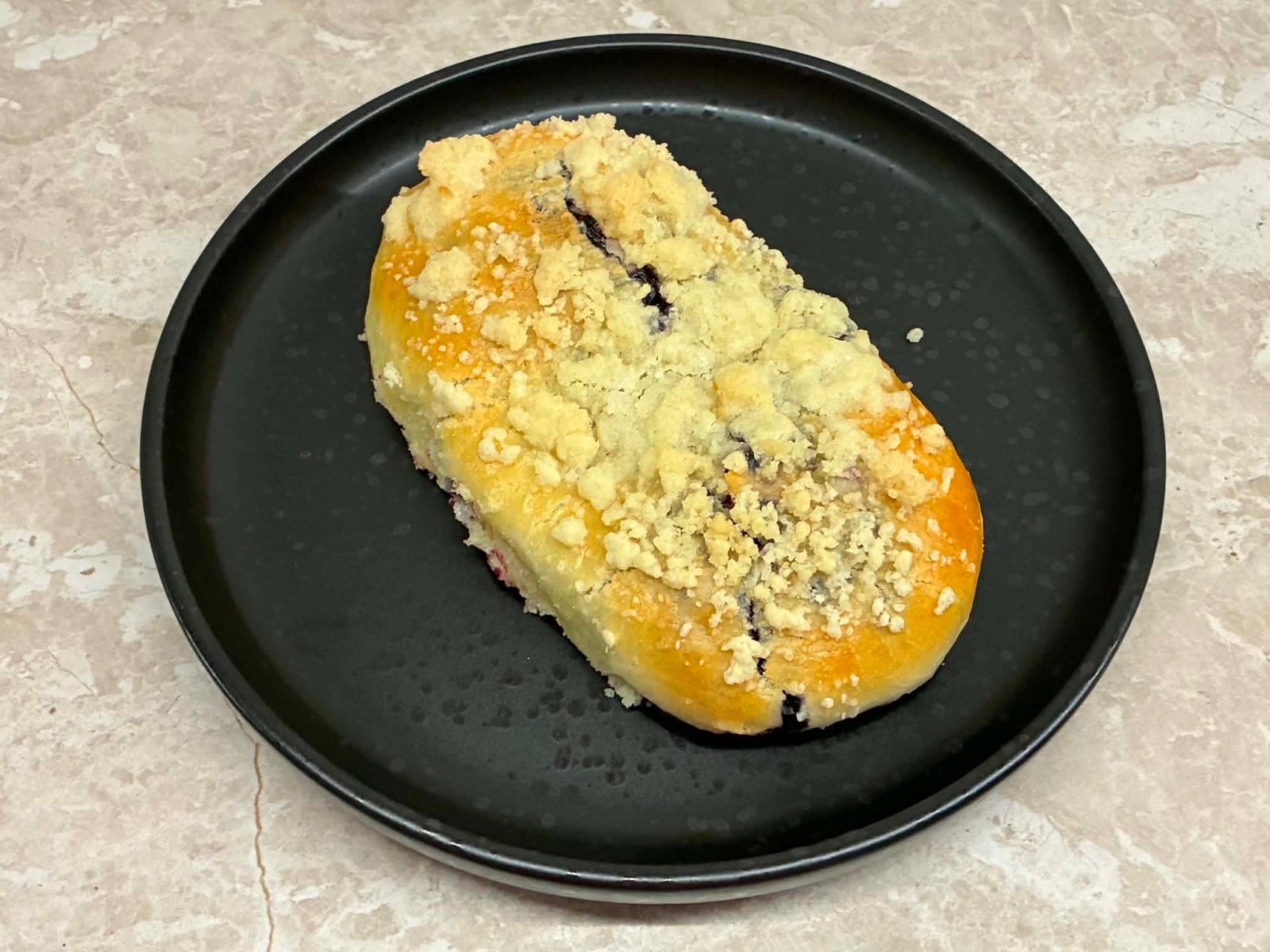 Drożdżowe jagodzianki
