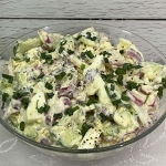 Świąteczna sałatka z...