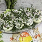 Jajka w wiosennym sosie...