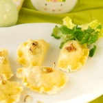 PIEROGI Z MŁODĄ...