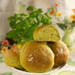 Zielone bułki czosnkowe...